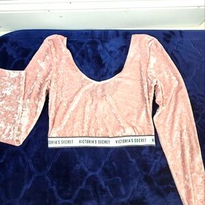 Victoria's secret pink top size meduim, large, long sleeve